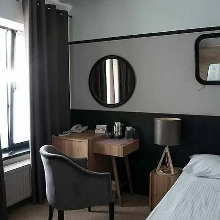 52 Otel 3*