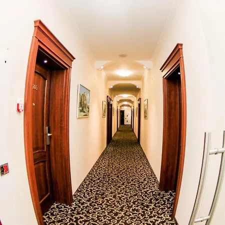 52 Otel Odessa