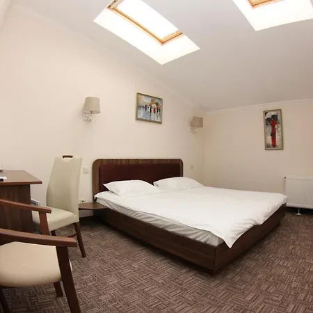 Otel 52 3*