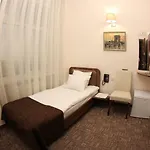 Hotel 52 3*
