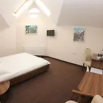 52 Hotel