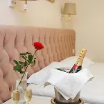 52 Hotel