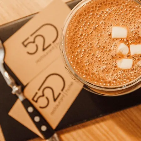 52 호텔 3*